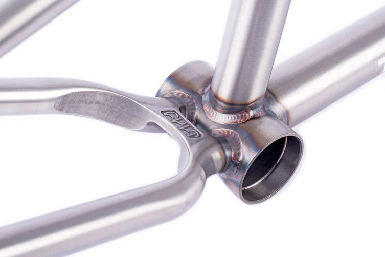 CUADRO CULT 2-SHORT RAW 20.5''
