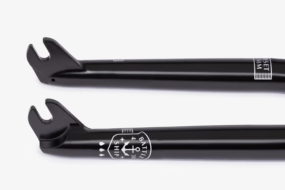 HORQUILLA WETHEPEOPLE BATTLESHIP 24MM OFFSET
