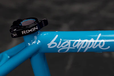 CUADRO RIXIN BIG APPLE 20.75'' BLUE