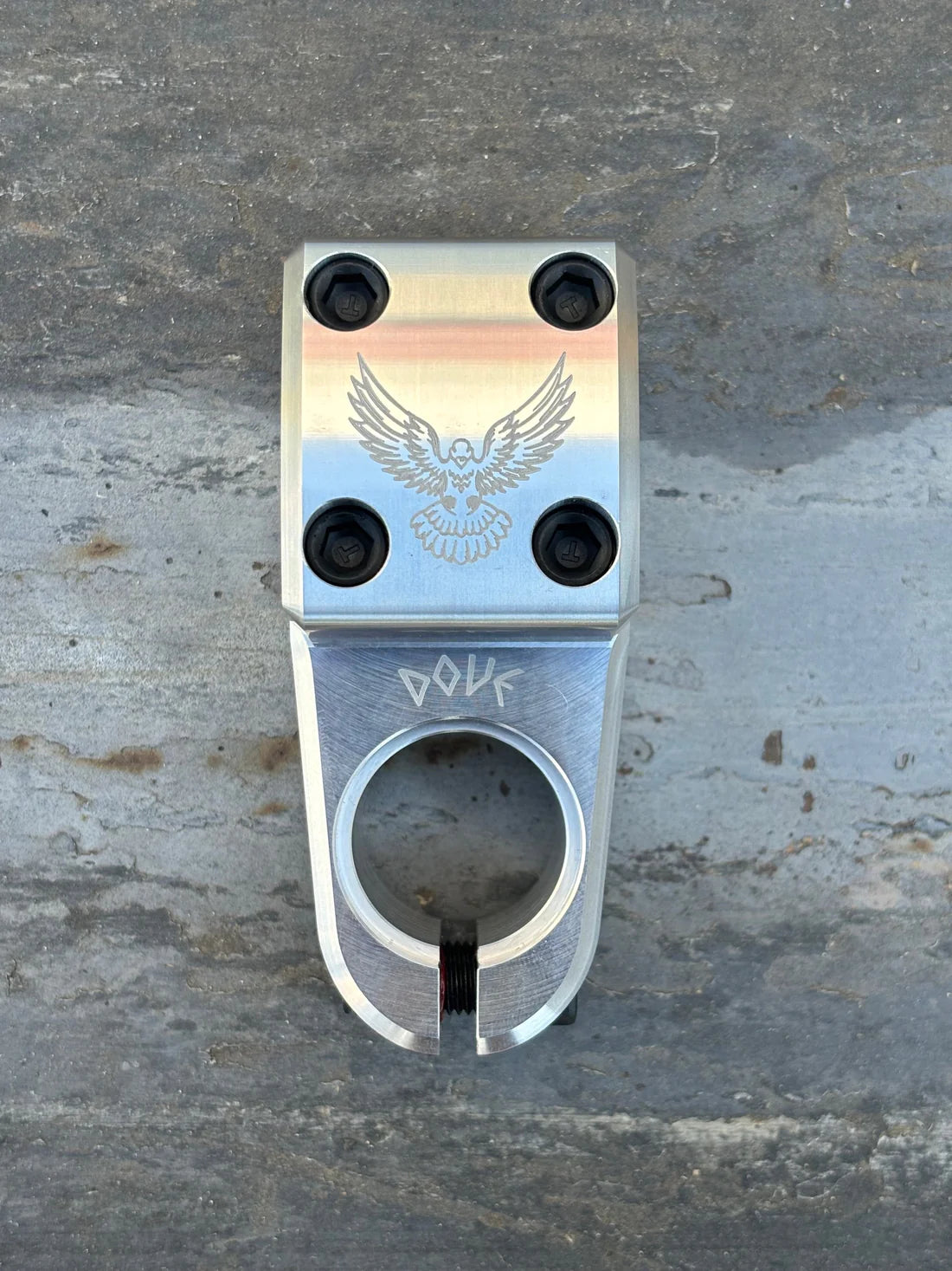 POSTE DEMOLITION JOSH DOVE SILVER