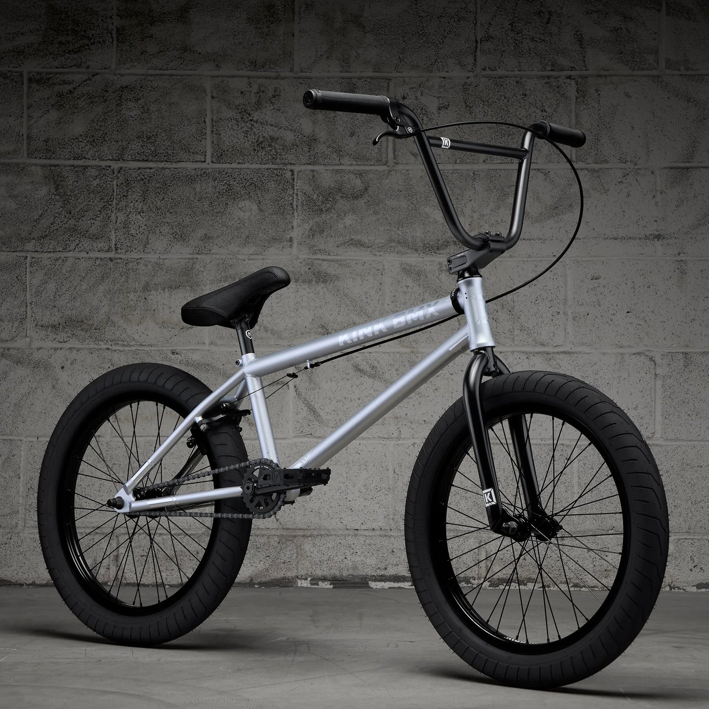 BICICLETA KINK WHIP 2027 FROST SILVER