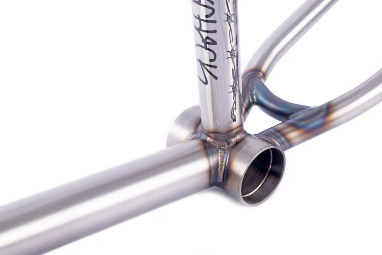 CUADRO CULT DEHART BACKCHECK RAW 20.5''