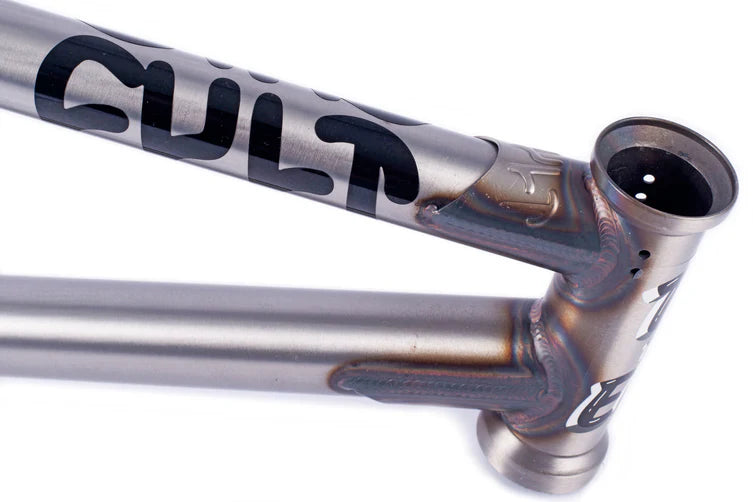 CUADRO CULT SHORTY RAW 20.5''